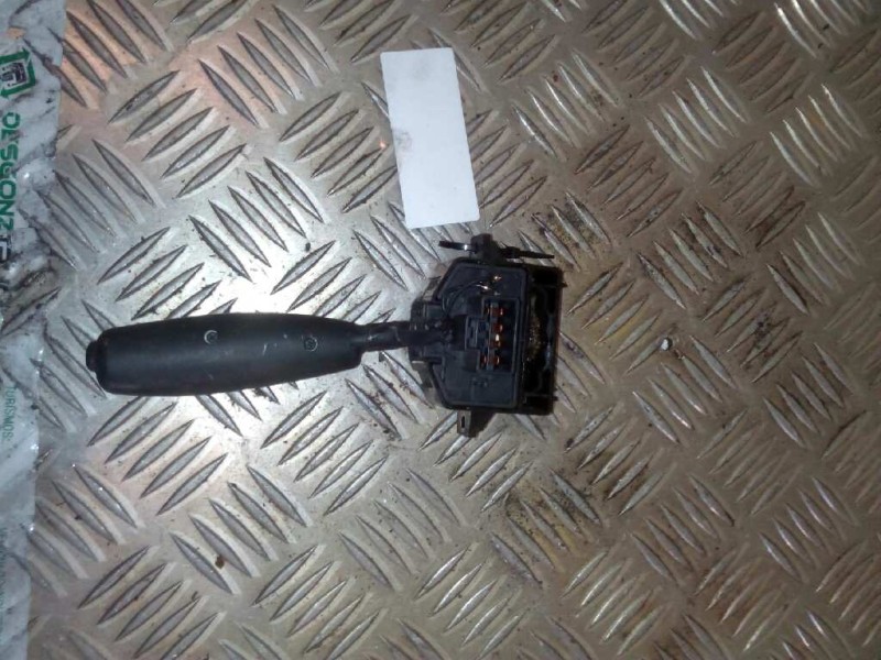 Recambio de mando limpia para nissan cabstar e cabina simple cabina individual referencia OEM IAM   