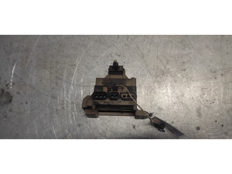 Recambio de bobina encendido para renault megane i classic (la0) 1.6 referencia OEM IAM 7700732263 7700852093 SIEMENS