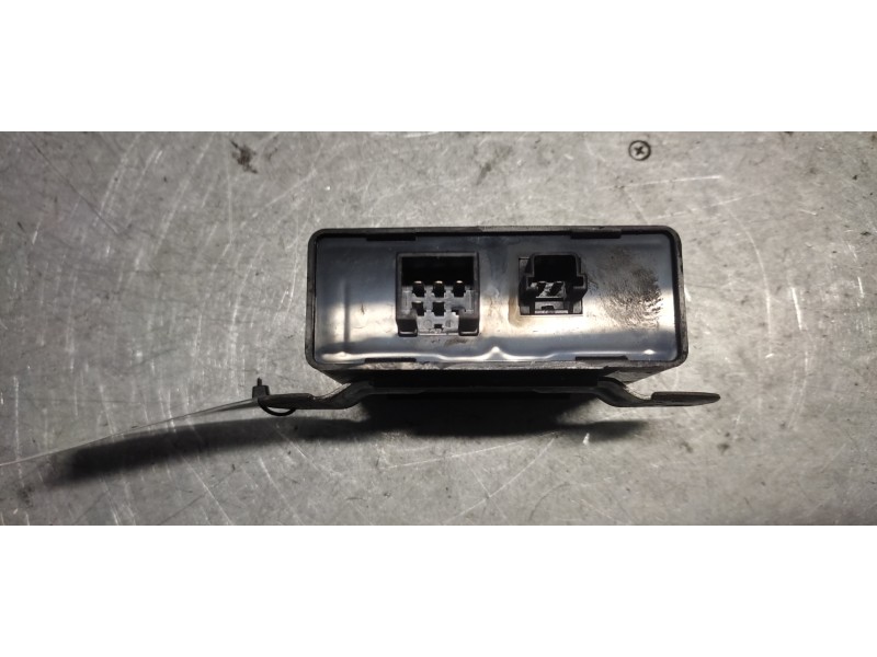 Recambio de modulo electronico para mg serie 200 (rf) 2.0 turbodiesel referencia OEM IAM YWC103780  