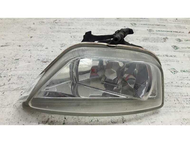 Recambio de faro antiniebla derecho para ford focus berlina (cak) ambiente referencia OEM IAM 0374D BLANCO 