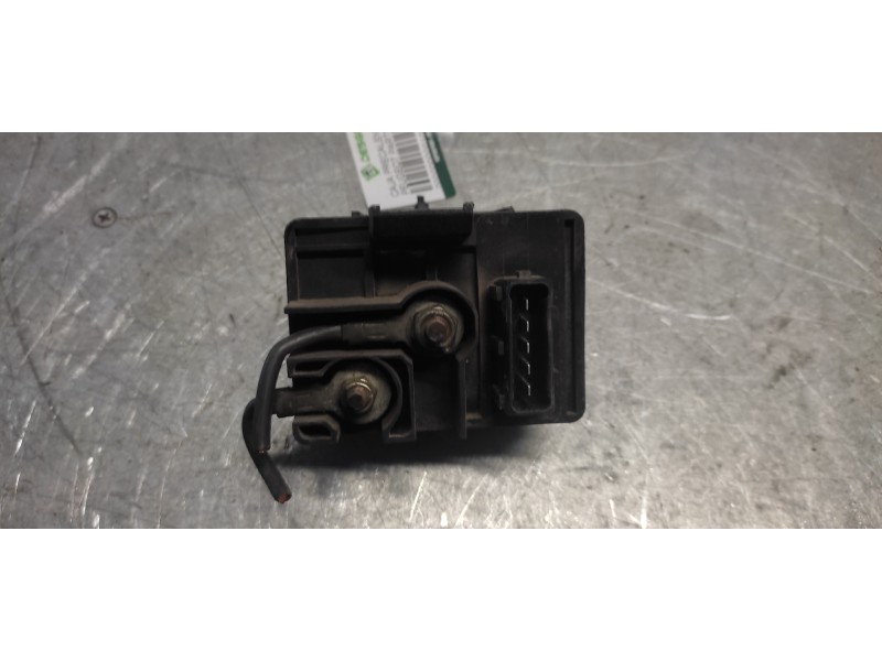 Recambio de caja precalentamiento para peugeot partner (s1) 2.0 hdi cat referencia OEM IAM 9615938280 LUCAS 