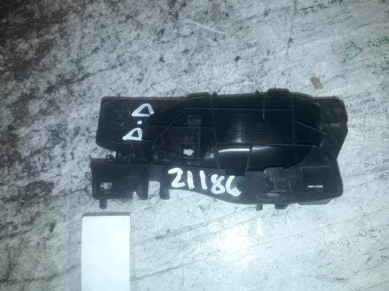 Recambio de maneta interior delantera derecha para peugeot partner kombi access referencia OEM IAM 96555514XT  