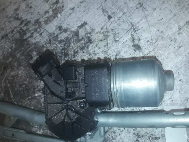 Recambio de motor limpia delantero para peugeot partner kombi access referencia OEM IAM 9682861480 3397020954 0390241621