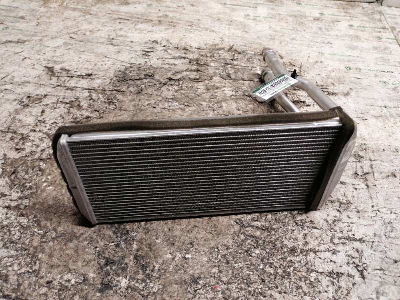 Recambio de radiador calefaccion / aire acondicionado para peugeot partner kombi access referencia OEM IAM 5E2210400  