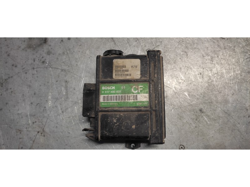 Recambio de centralita motor uce para opel kadett e 1.8 referencia OEM IAM 0227400037 BOSCH 