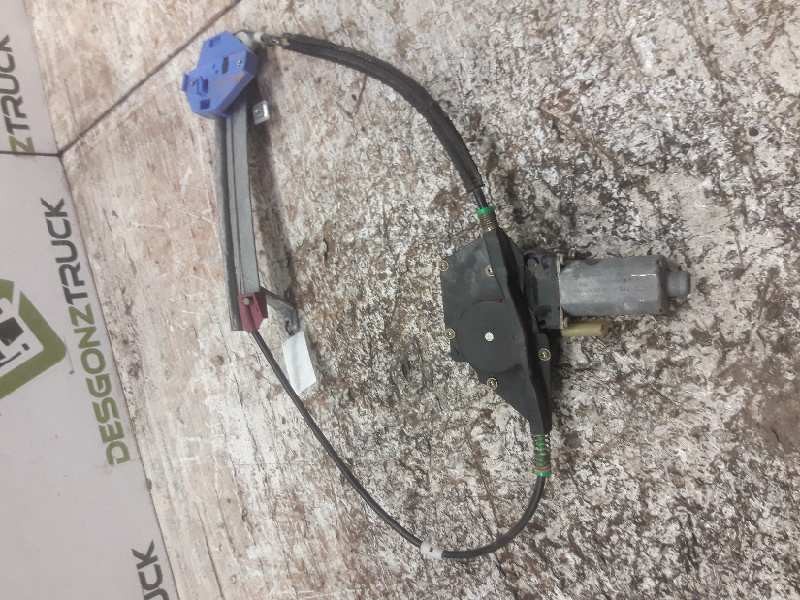 Recambio de elevalunas trasero derecho para ford mondeo berlina (gd) ambiente referencia OEM IAM 0130821681 2 PINS 