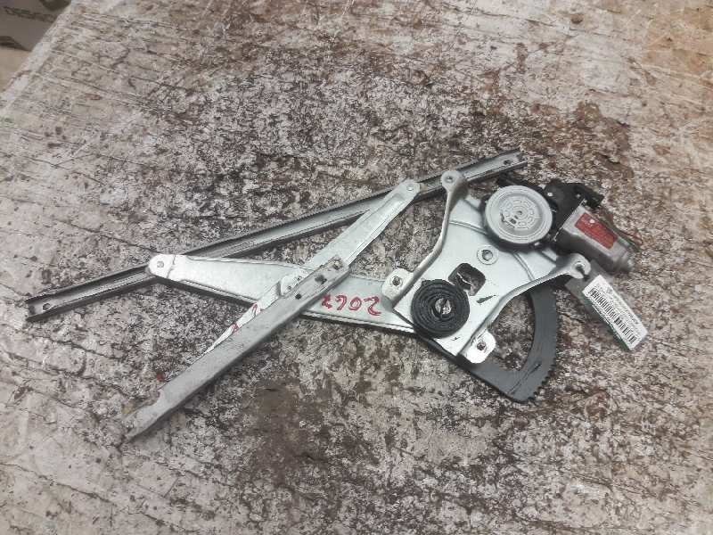 Recambio de elevalunas delantero derecho para daewoo kalos 1.4 sr referencia OEM IAM 96541738  