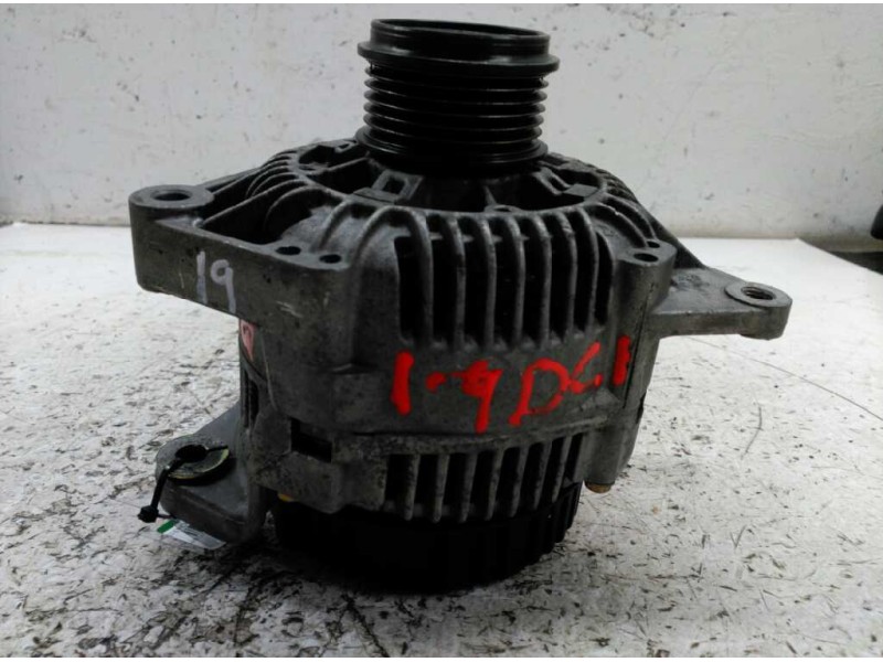 Recambio de alternador para renault megane ii berlina 5p dynamique referencia OEM IAM 7700431943 A13V1252 VALEO
