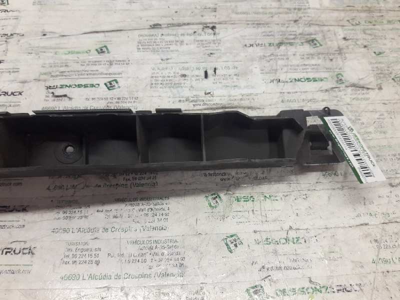 Recambio de soportes paragolpes para volkswagen polo (9n1) conceptline referencia OEM IAM 6Q6807863 TRAS. CENTRAL 