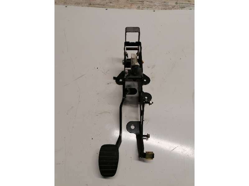 Recambio de pedal freno para renault megane ii berlina 5p confort authentique referencia OEM IAM 20639A00  
