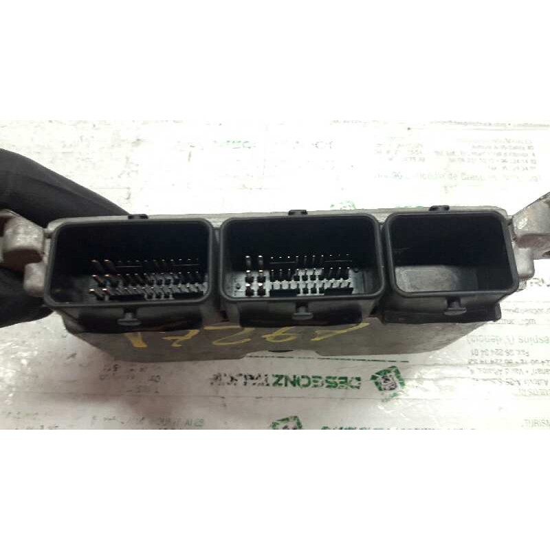 Recambio de centralita motor uce para citroën saxo 1.5 diesel referencia OEM IAM 9630059880 0281001839 BOSCH