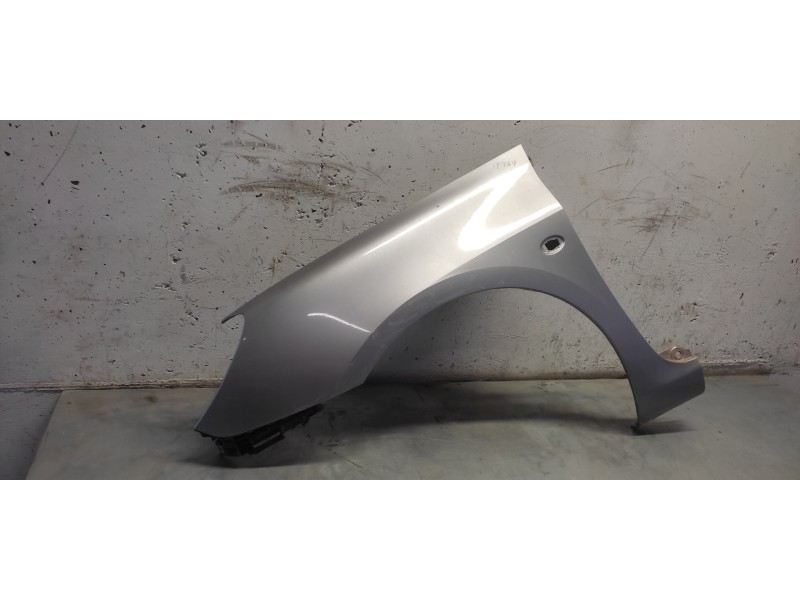 Recambio de aleta delantera izquierda para peugeot 307 break / sw (s1) sw clim plus referencia OEM IAM   