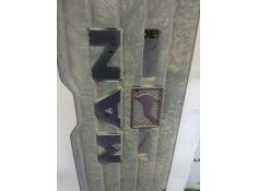 Recambio de calandra para man tg - a 18.xxx fki / bb (e3/e4) l referencia OEM IAM 8161110053   2