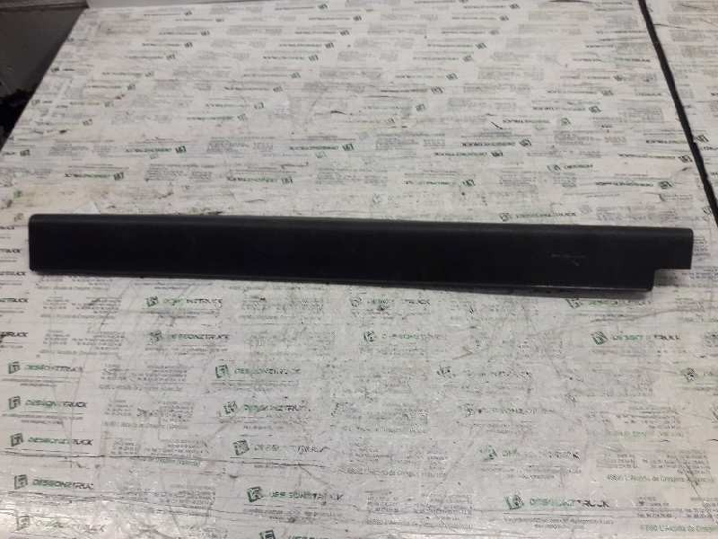 Recambio de molduras traseras para suzuki grand vitara jb (jt) 1.6 16v cat referencia OEM IAM   