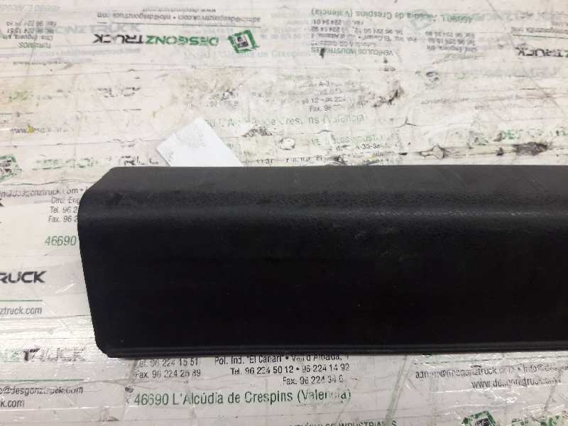 Recambio de molduras traseras para suzuki grand vitara jb (jt) 1.6 16v cat referencia OEM IAM   