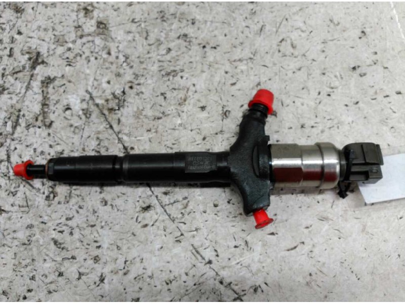 Recambio de inyector para renault vel satis (bj0) expression referencia OEM IAM 8972391617 DENSO 