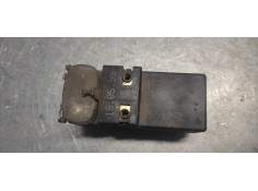 Recambio de rele electroventiladores para seat cordoba berlina (6k2) 1.9 turbodiesel cat (aaz) referencia OEM IAM 357919506 8987 2