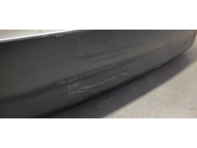 Recambio de paragolpes trasero para toyota auris 1.3 16v cat referencia OEM IAM 5215902400  