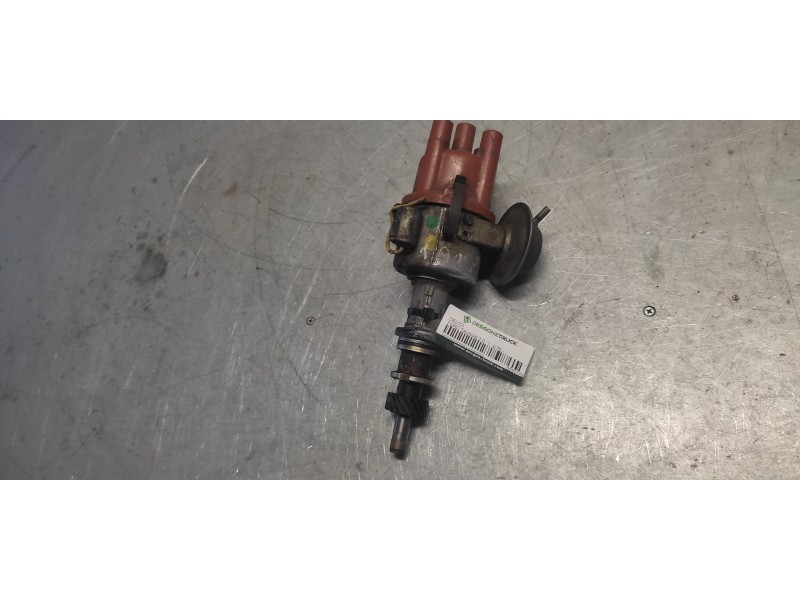 Recambio de delco para ford taunus 2.0 referencia OEM IAM 0231170172 76HF12100CB BOSCH