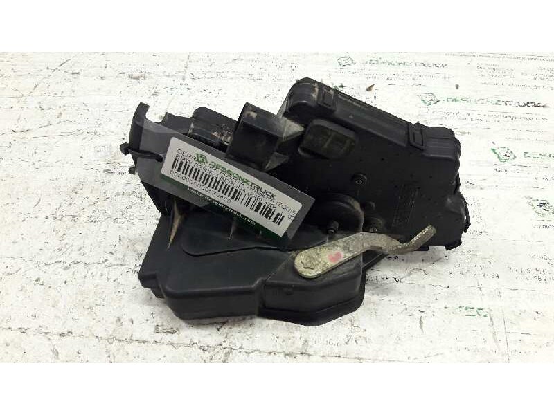 Recambio de cerradura puerta trasera izquierda para bmw serie 3 berlina (e46) 320d referencia OEM IAM   