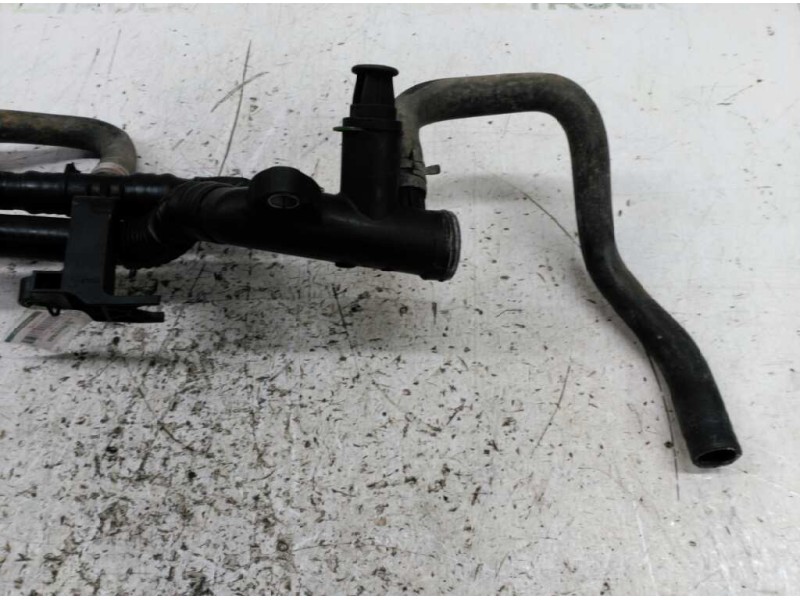 Recambio de manguera de agua para ford fiesta (cbk) 1.6 tdci cat referencia OEM IAM   