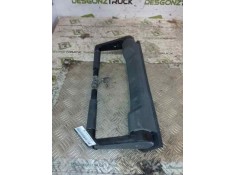 Recambio de brazo retrovisor izquierdo para renault magnum e-tech 2000  fas gv 4 x 2 larga distancia referencia OEM IAM   