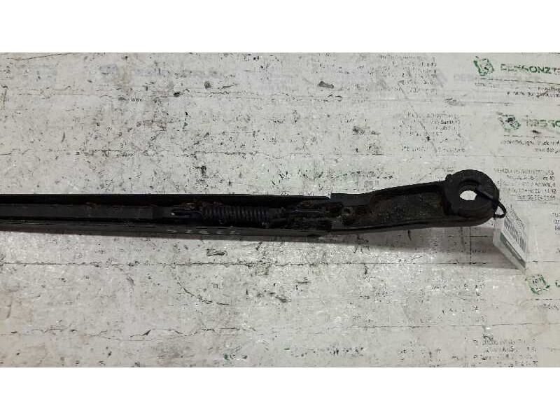 Recambio de brazo limpia delantero izquierdo para nissan note (e11e) acenta referencia OEM IAM   