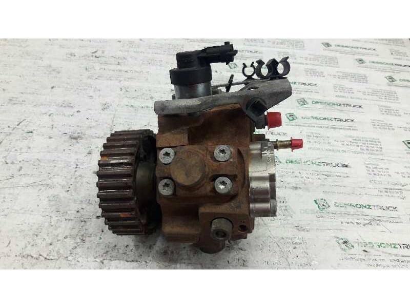 Recambio de bomba inyeccion para ford focus berlina (cap) ambiente (d) referencia OEM IAM 9656300380  