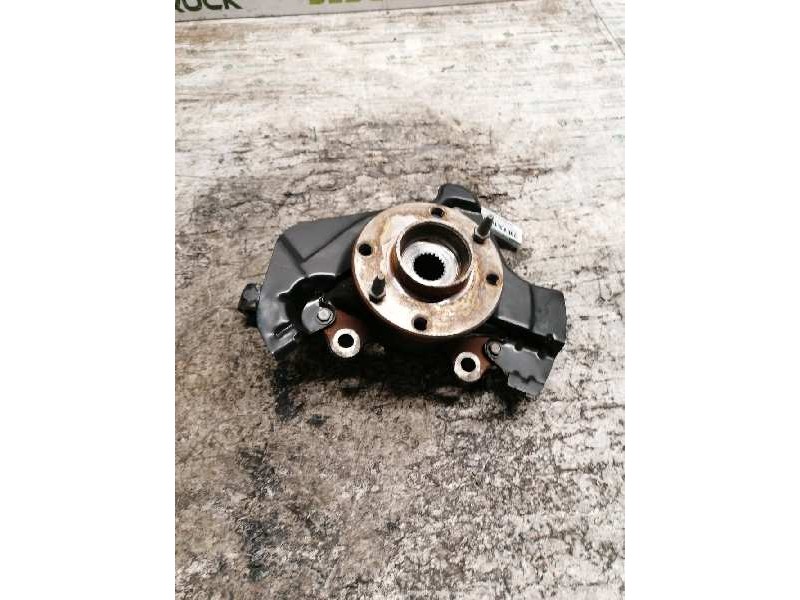 Recambio de mangueta delantera izquierda para fiat qubo (300) 1.3 16v m-jet cat referencia OEM IAM   