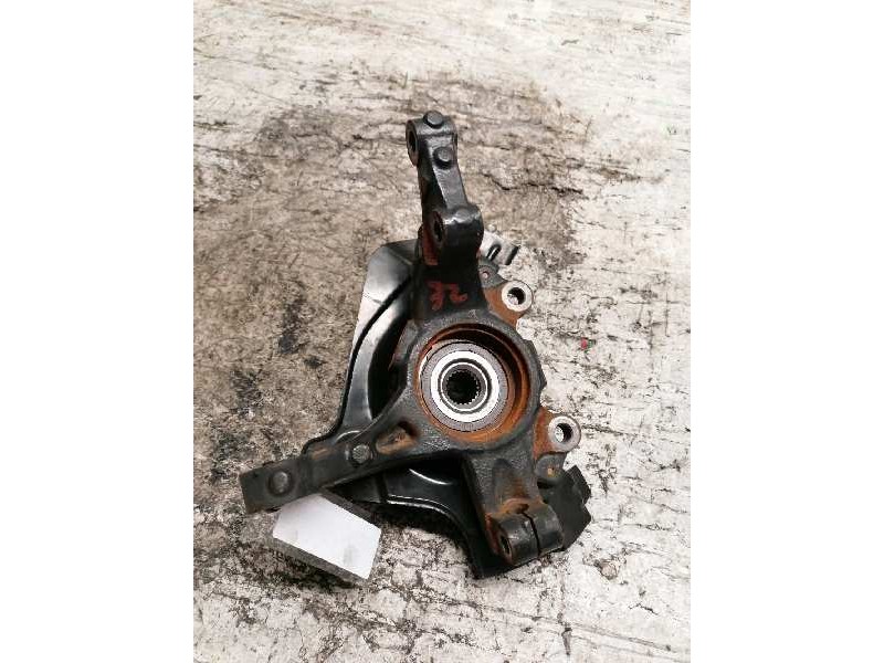 Recambio de mangueta delantera izquierda para fiat qubo (300) 1.3 16v m-jet cat referencia OEM IAM   