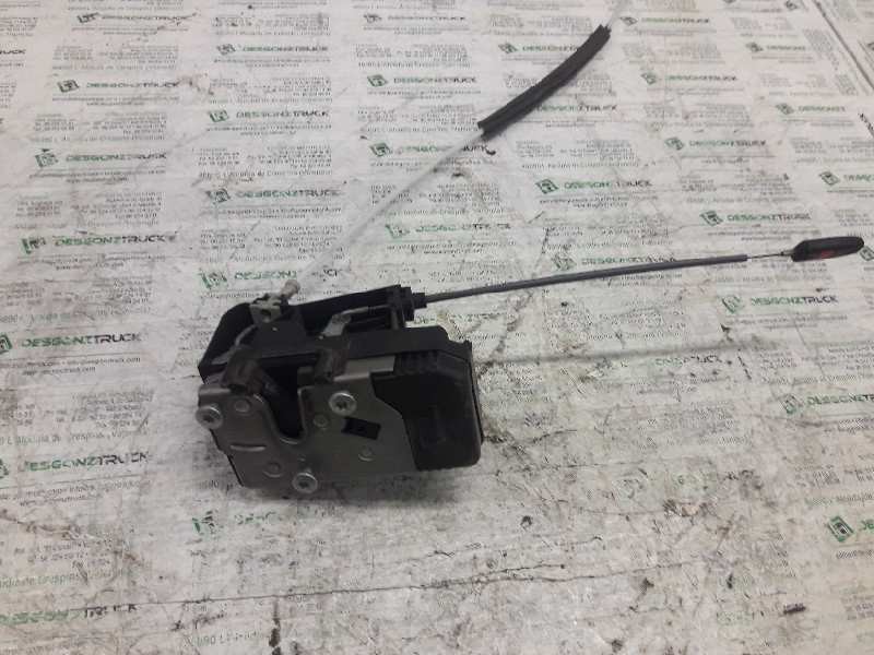 Recambio de cerradura puerta delantera derecha para opel zafira a blue line referencia OEM IAM 24444016  