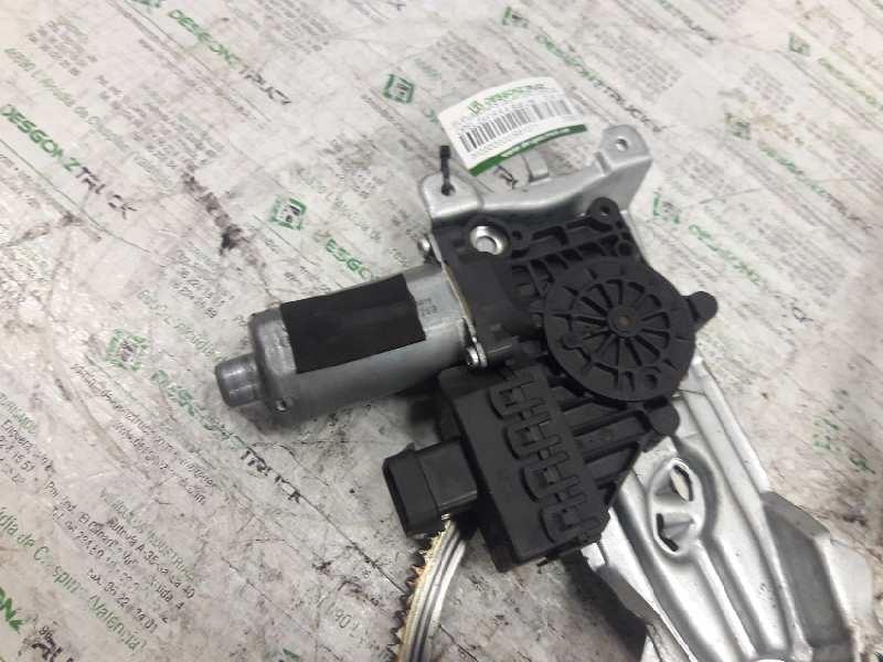 Recambio de elevalunas delantero derecho para opel zafira a blue line referencia OEM IAM 0130821769  