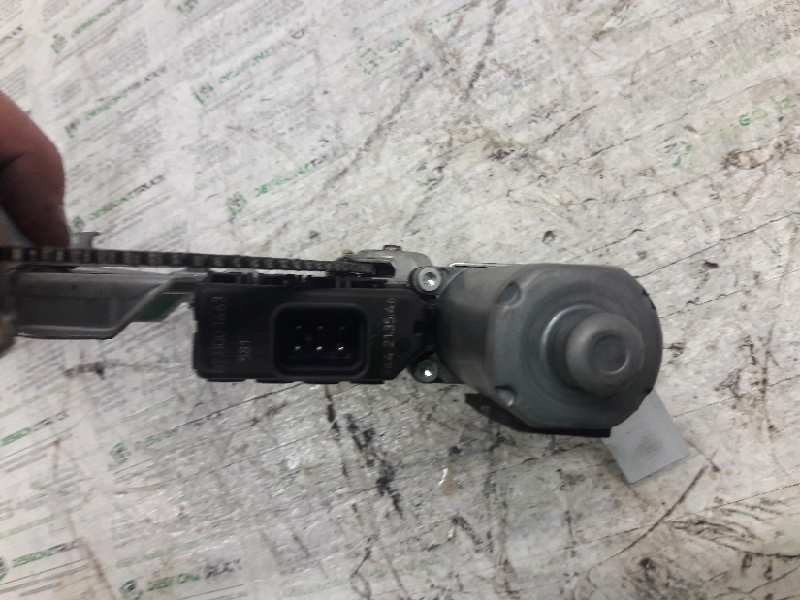 Recambio de elevalunas delantero derecho para opel zafira a blue line referencia OEM IAM 0130821769  