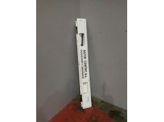 Recambio de molduras delanteras para astra trucks ....... ....... referencia OEM IAM   