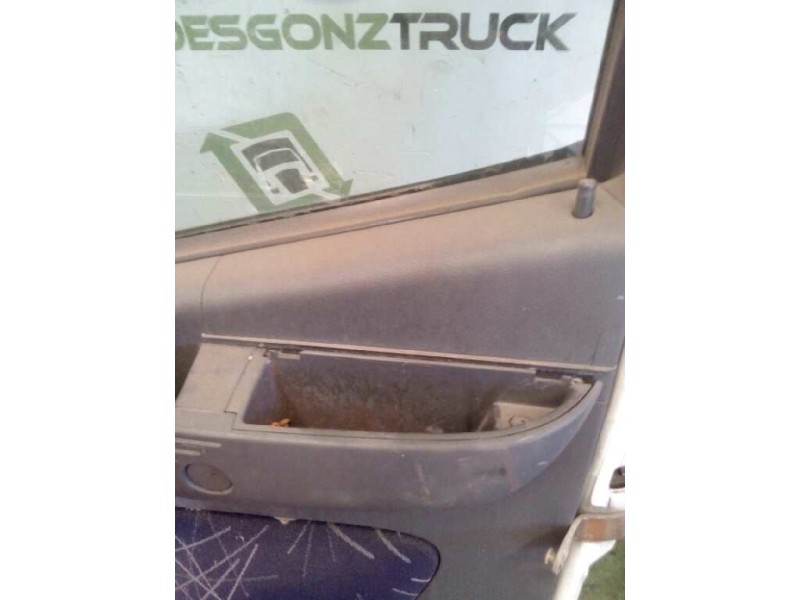 Recambio de puerta delantera derecha para iveco stralis (as) fsa t / fp lt 4x2 gran espacio referencia OEM IAM   