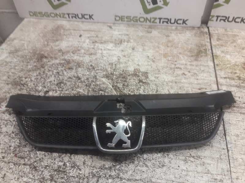 Recambio de rejilla delantera central para peugeot 406 berlina (s1/s2) srdt referencia OEM IAM 9631250277  