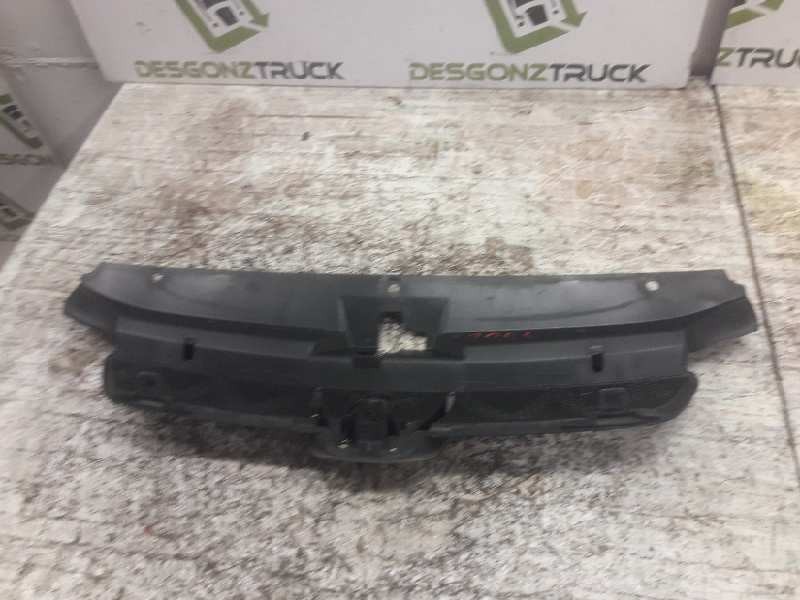 Recambio de rejilla delantera central para peugeot 406 berlina (s1/s2) srdt referencia OEM IAM 9631250277  