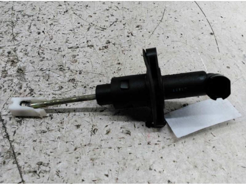 Recambio de bombin embrague para seat cordoba berlina (6k2) sport referencia OEM IAM   