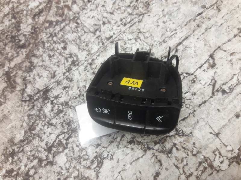 Recambio de mando volante para chevrolet nubira wagon referencia OEM IAM 5C10B 4 PINS 