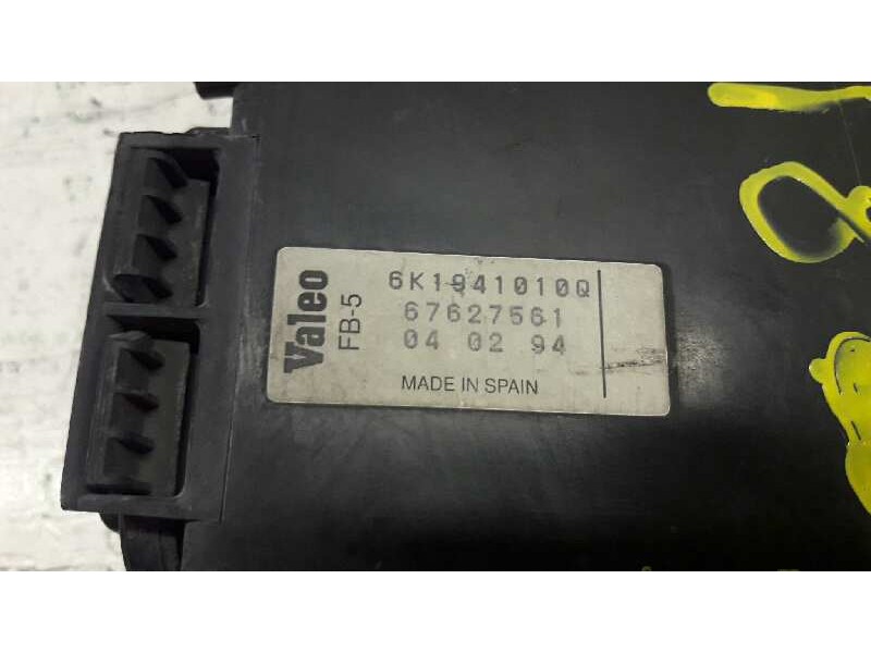 Recambio de faro derecho para seat cordoba berlina (6k2) aniversario referencia OEM IAM 6K1941010Q  