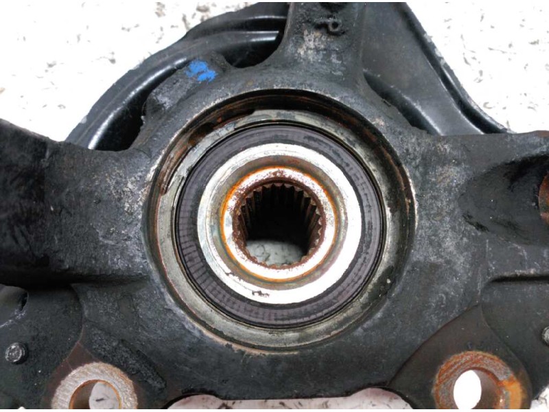 Recambio de mangueta delantera derecha para fiat stilo (192) 1.9 jtd 115 referencia OEM IAM   