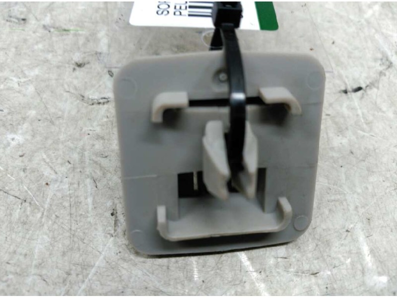 Recambio de soportes de parasoles para peugeot partner (s2) totem referencia OEM IAM   