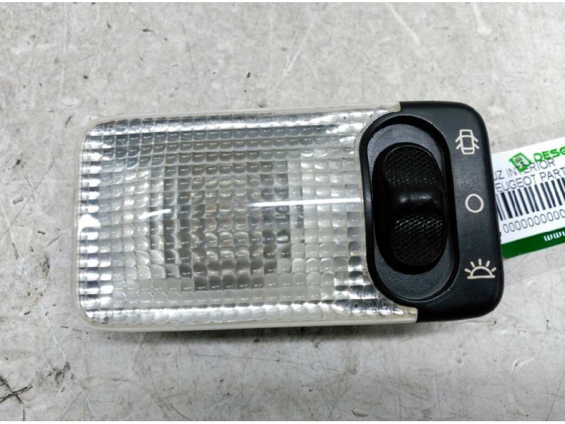 Recambio de luz interior para peugeot partner (s2) totem referencia OEM IAM 6362K9 TRASERA DERECHA 