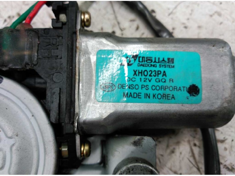 Recambio de elevalunas delantero derecho para kia carnival ii 2.9 cdri ex referencia OEM IAM XH023PA  