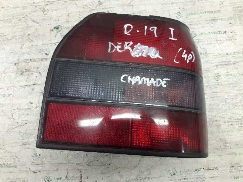 Recambio de piloto trasero derecho para renault 19 hatchback (b/c53) 19 txe referencia OEM IAM  CHAMADE 