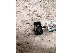 Recambio de warning para dacia duster ambiance 4x2 referencia OEM IAM   8 PINS 2