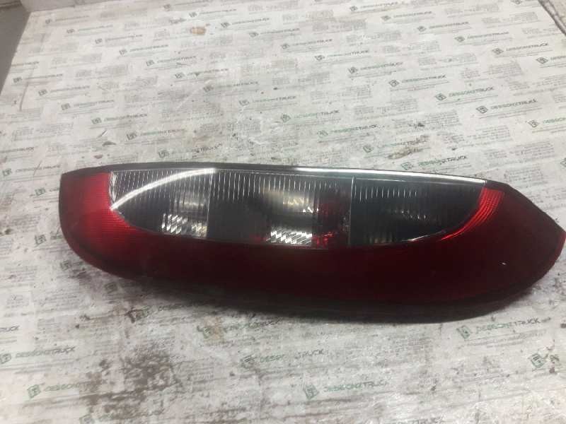 Recambio de piloto trasero derecho para opel corsa c club referencia OEM IAM   