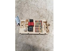 Recambio de caja reles / fusibles para alfa romeo 147 (190) 1.6 t.spark eco progression referencia OEM IAM 46558758  