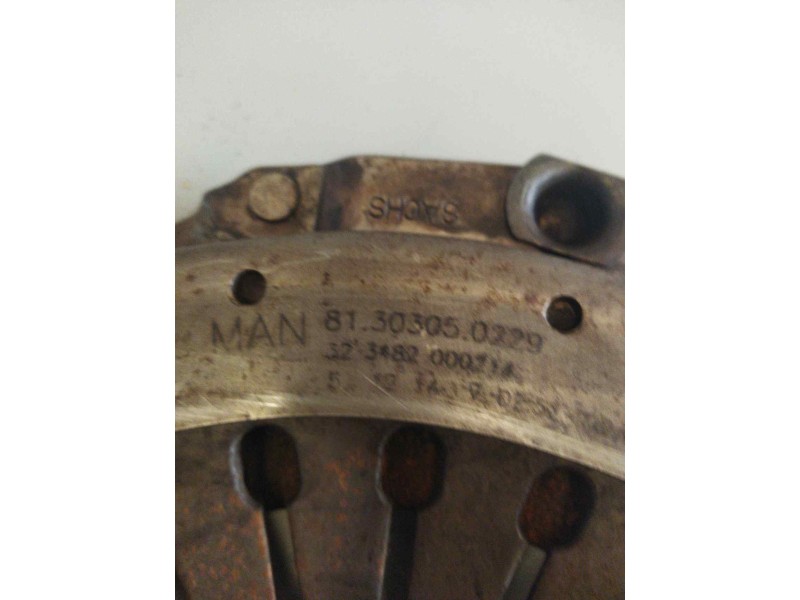 Recambio de maza embrague para man tgx 18.xxx fg / 4x2 bl xl referencia OEM IAM 81303050229  