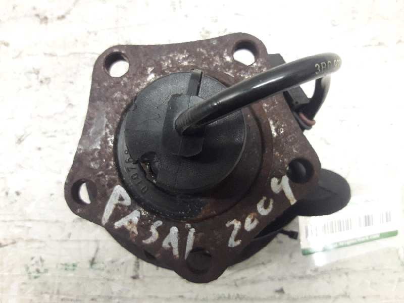 Recambio de buje trasero izquierdo para volkswagen passat berlina (3b3) advance referencia OEM IAM 801344D LUCAS 